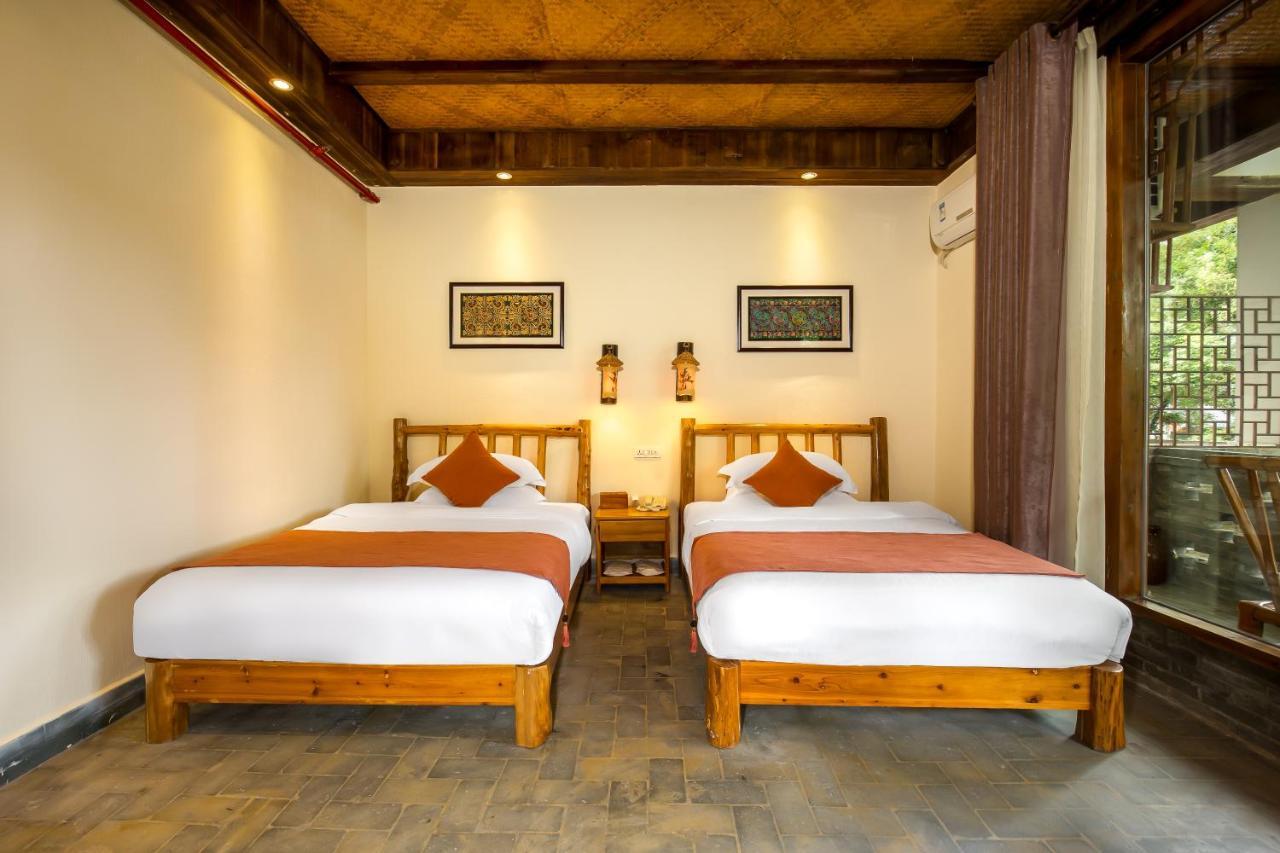 Yangshuo River Lodge Hotel-Free Pick Up From Yangshuo Area Over Three Nights Экстерьер фото